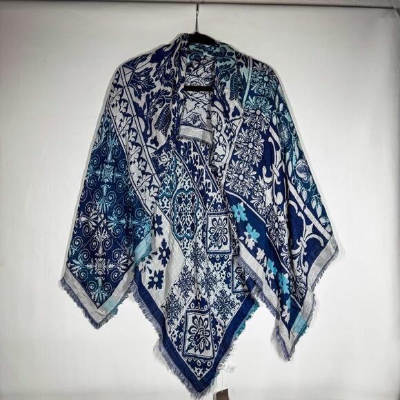 J. Jill Blue 46” X 46” Square Fringed Scarf Wrap Large Floral Geometric - Picture 2 of 8